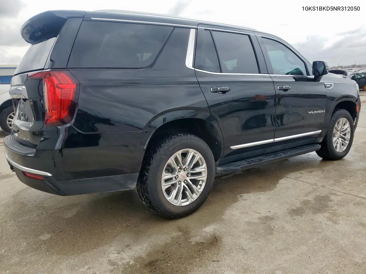2022 GMC Yukon Slt VIN: 1GKS1BKD5NR312050 Lot: 60637615