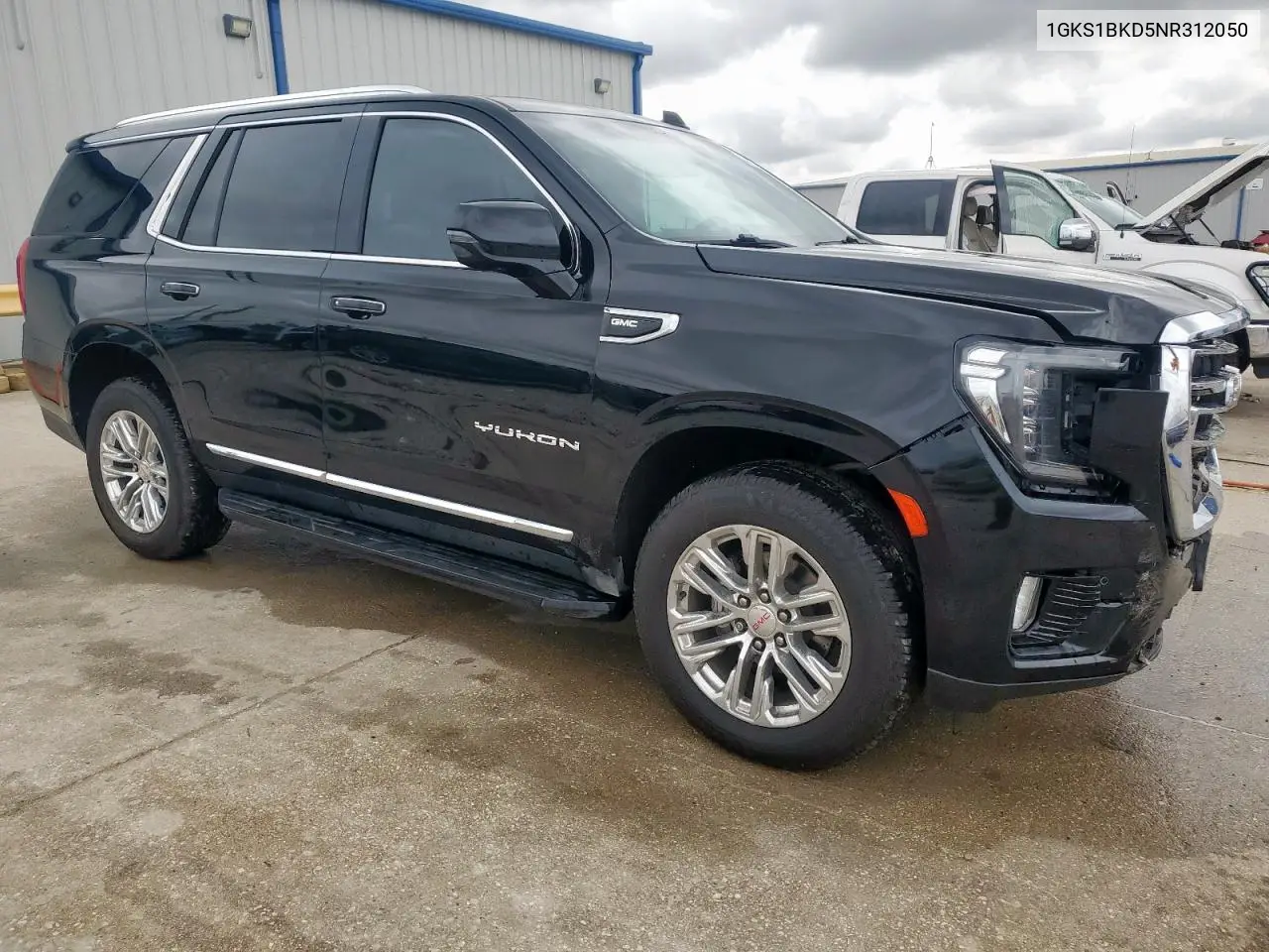 2022 GMC Yukon Slt VIN: 1GKS1BKD5NR312050 Lot: 60637615