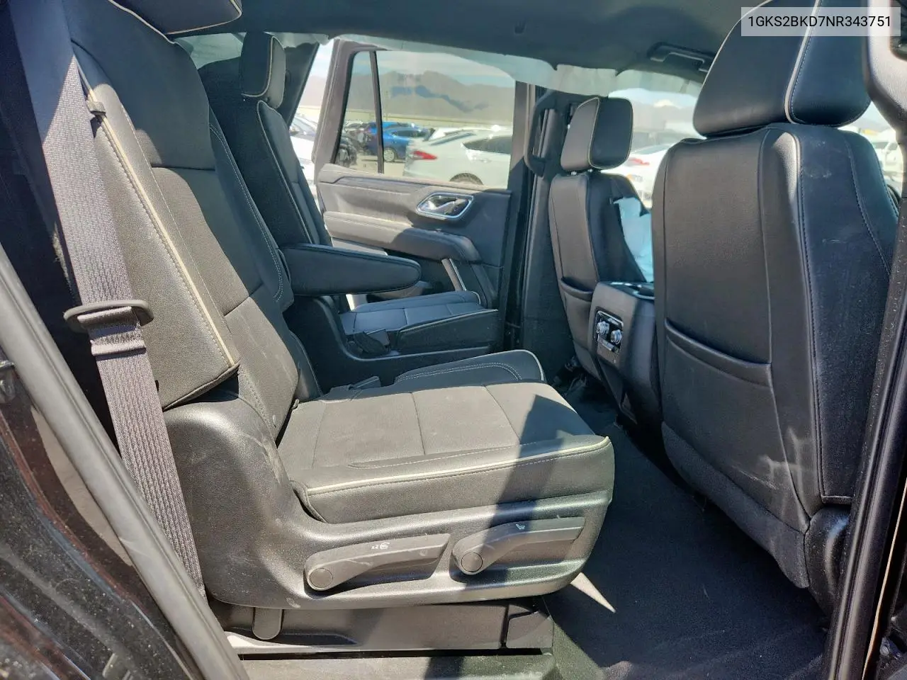 2022 GMC Yukon Slt VIN: 1GKS2BKD7NR343751 Lot: 63713645