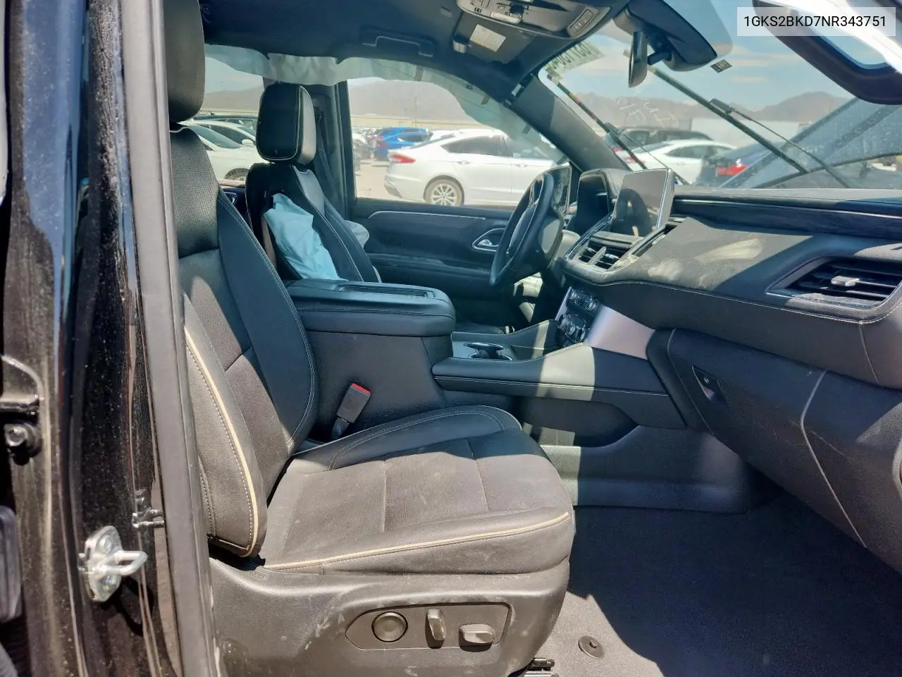 2022 GMC Yukon Slt VIN: 1GKS2BKD7NR343751 Lot: 63713645