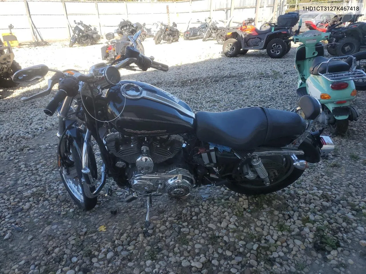 2007 Harley-Davidson Xl1200 C VIN: 1HD1CT3127K467418 Lot: 74089224
