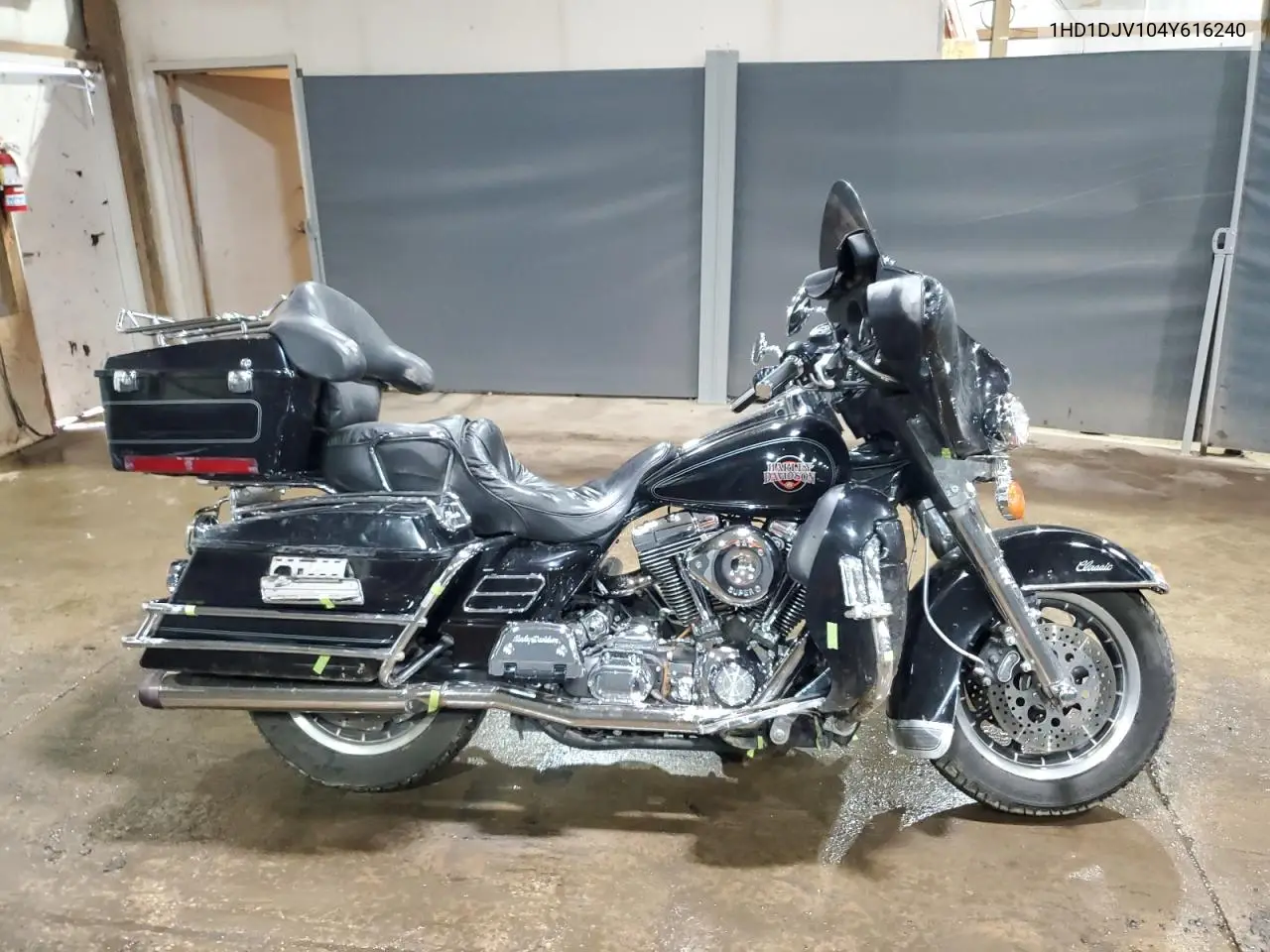 2004 Harley-Davidson Flht Classic VIN: 1HD1DJV104Y616240 Lot: 61248405
