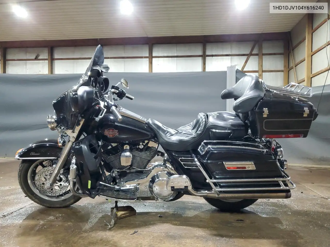 2004 Harley-Davidson Flht Classic VIN: 1HD1DJV104Y616240 Lot: 61248405