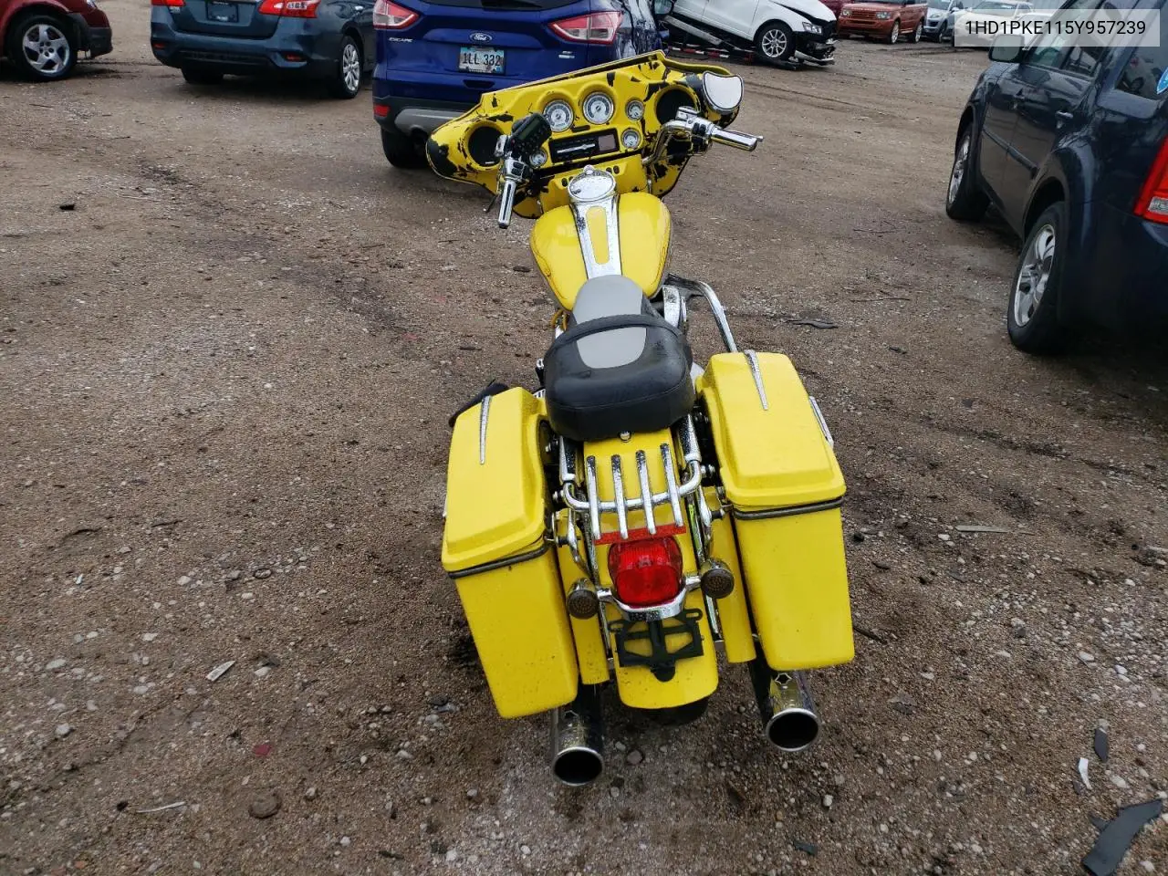 2005 Harley-Davidson Flhtcse2 VIN: 1HD1PKE115Y957239 Lot: 62483905