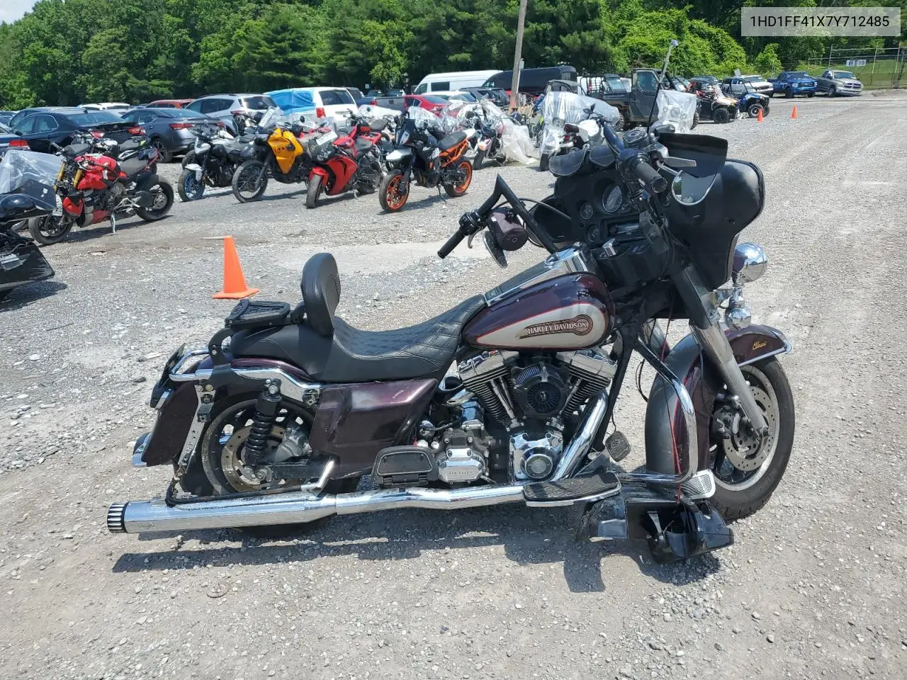 2007 Harley-Davidson Flht Classic VIN: 1HD1FF41X7Y712485 Lot: 60242095