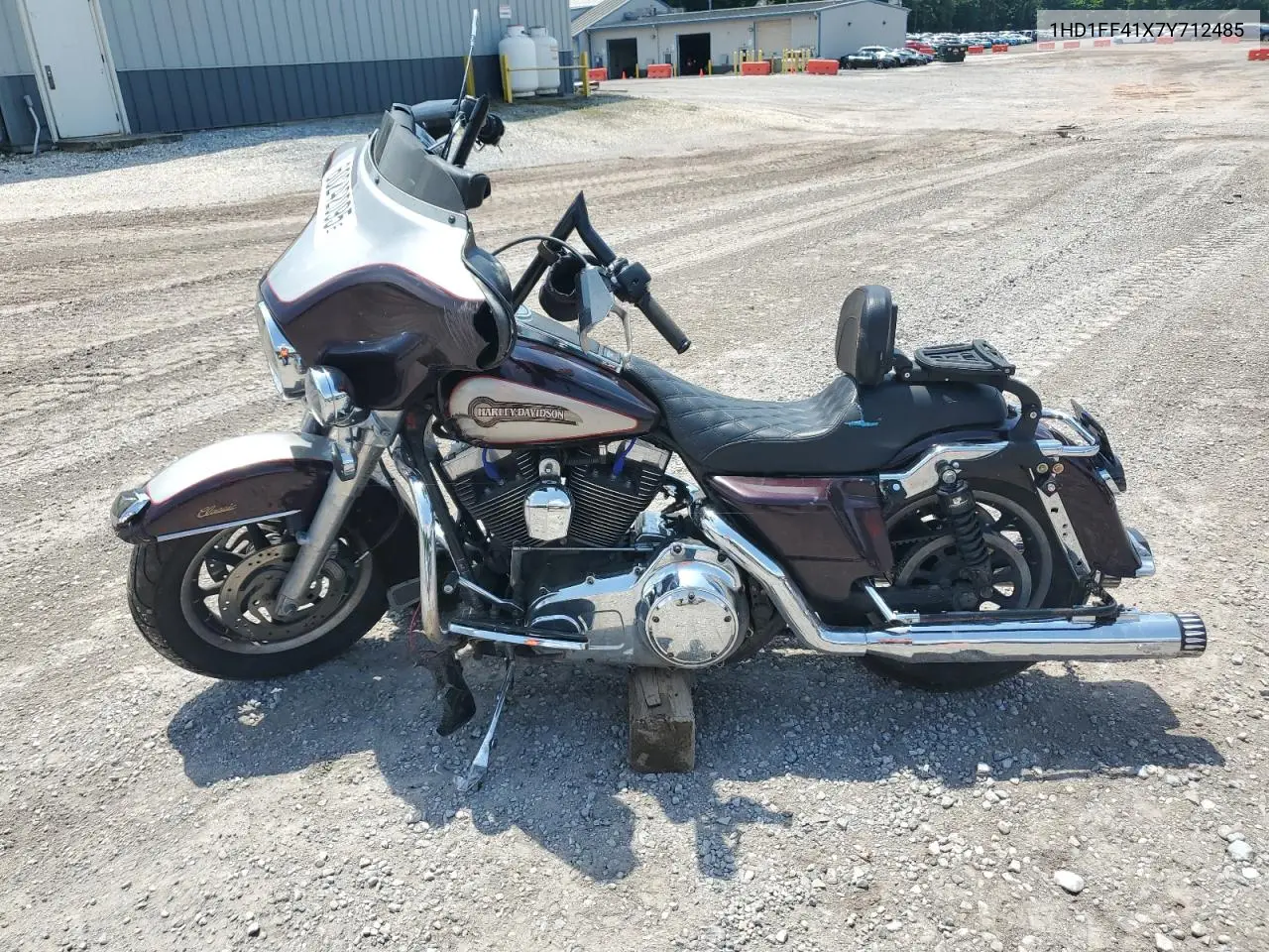 2007 Harley-Davidson Flht Classic VIN: 1HD1FF41X7Y712485 Lot: 60242095
