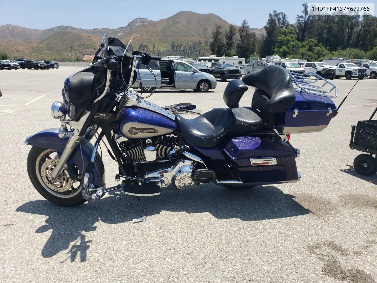 2007 Harley-Davidson Flht Classic VIN: 1HD1FF4137Y672766 Lot: 60699195