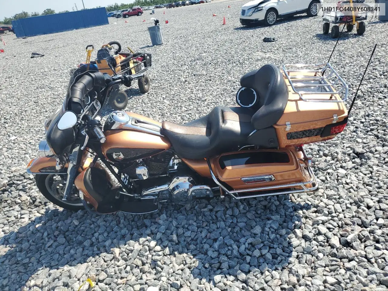 2008 Harley-Davidson Flhtcui 105Th Anniversary Edition VIN: 1HD1FC4408Y608341 Lot: 55642105