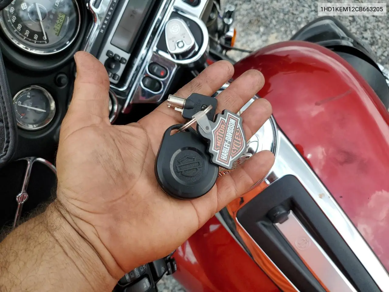 2012 Harley-Davidson Flhtk Electra Glide Ultra Limited VIN: 1HD1KEM12CB663205 Lot: 58989075