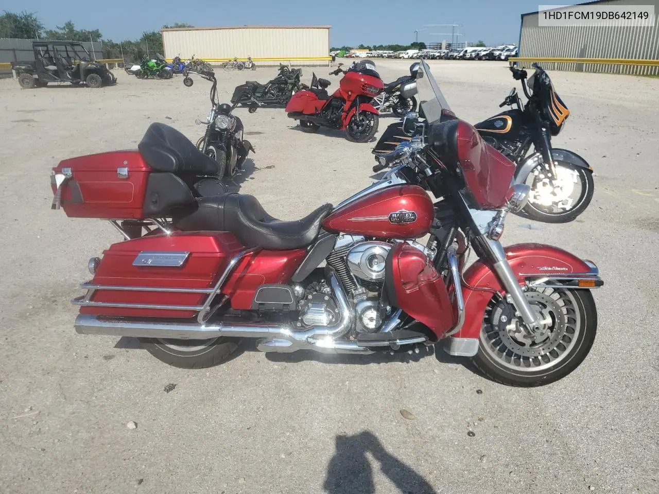2013 Harley-Davidson Flhtcu Ultra Classic Electra Glide VIN: 1HD1FCM19DB642149 Lot: 55430555