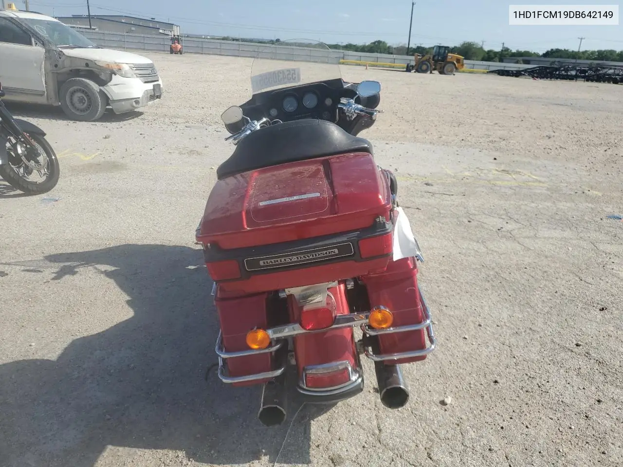 2013 Harley-Davidson Flhtcu Ultra Classic Electra Glide VIN: 1HD1FCM19DB642149 Lot: 55430555