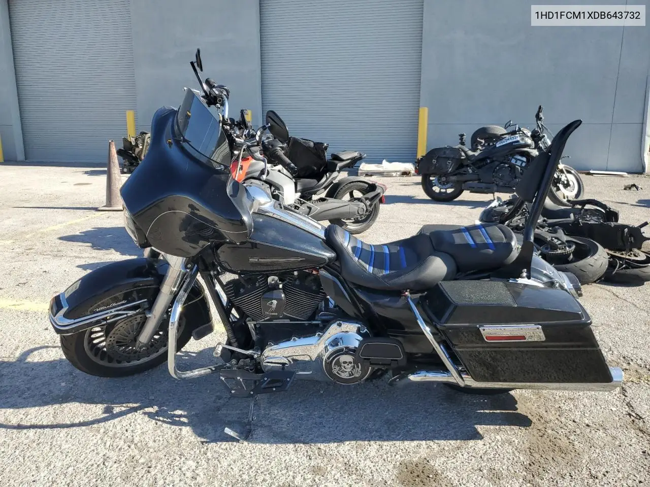 2013 Harley-Davidson Flhtcu Ultra Classic Electra Glide VIN: 1HD1FCM1XDB643732 Lot: 60138545