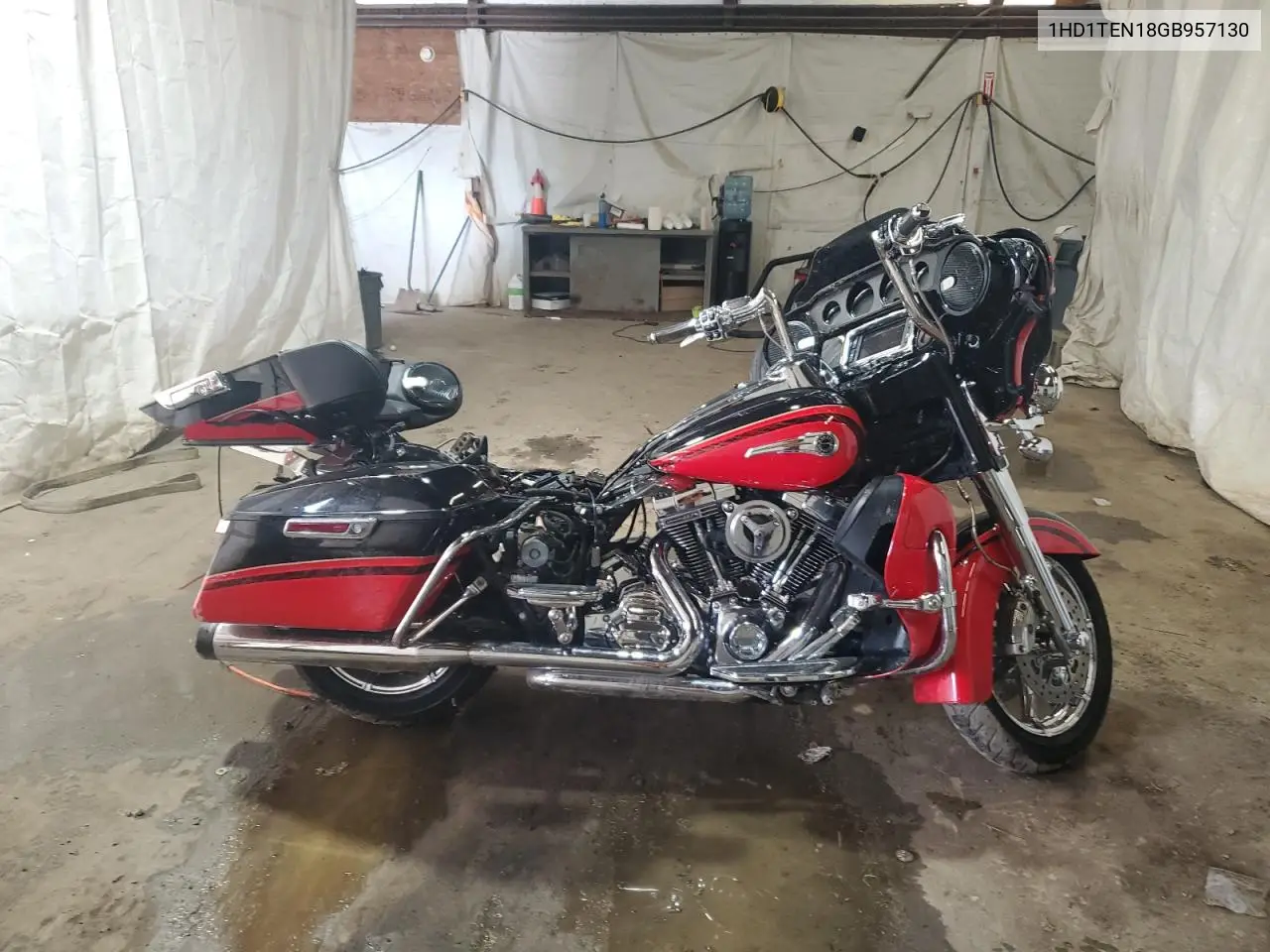 2016 Harley-Davidson Flhtkse Cvo Limited VIN: 1HD1TEN18GB957130 Lot: 61410225