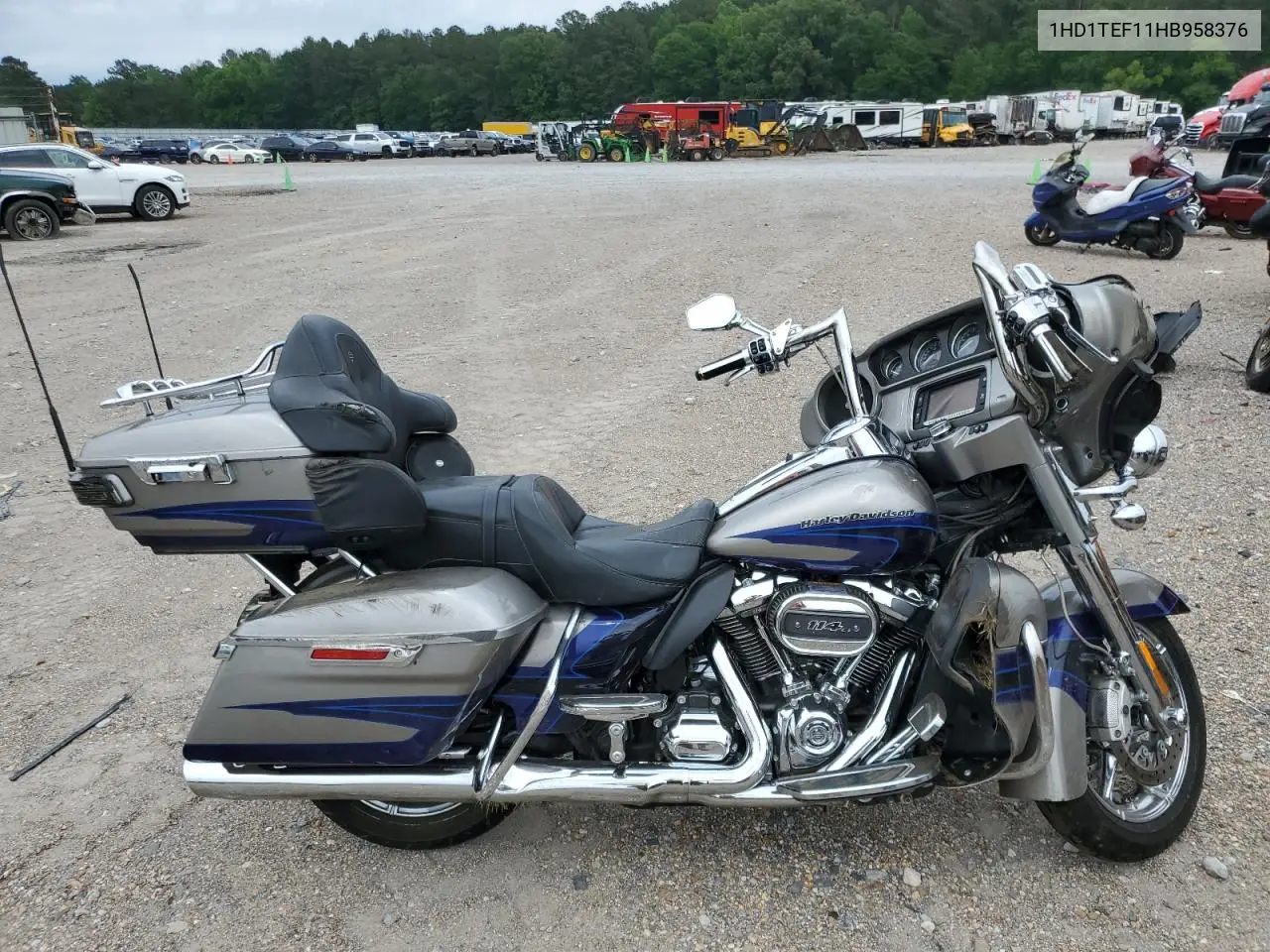 2017 Harley-Davidson Flhtkse Cvo Limited VIN: 1HD1TEF11HB958376 Lot: 55593775