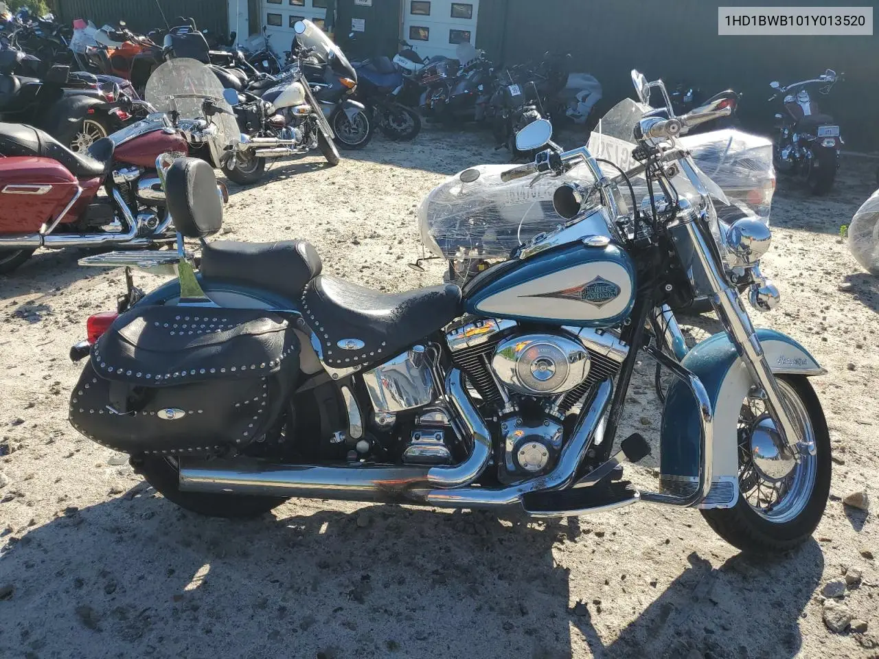 2001 Harley-Davidson Flstci VIN: 1HD1BWB101Y013520 Lot: 62755165