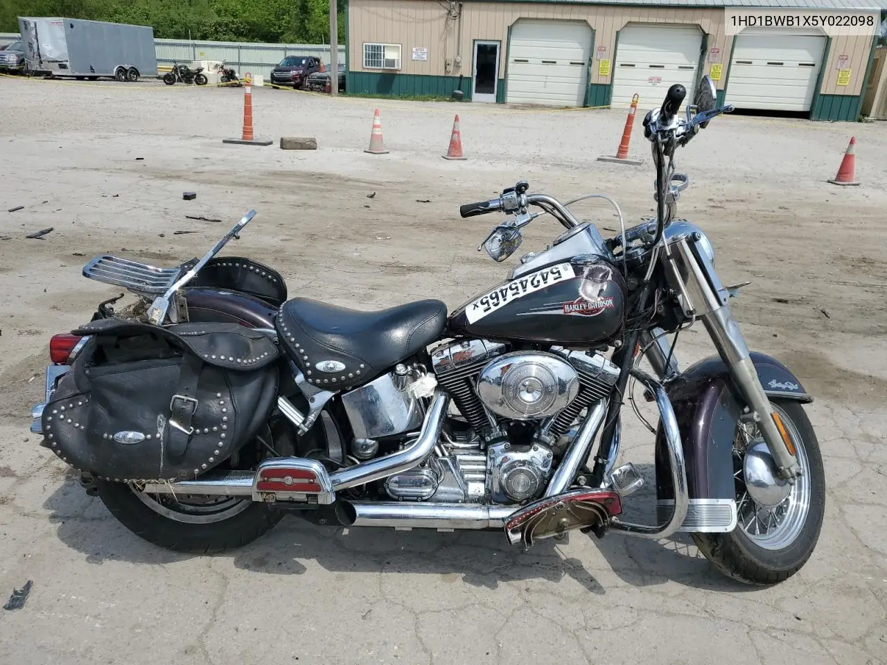 2005 Harley-Davidson Flstci VIN: 1HD1BWB1X5Y022098 Lot: 54245465