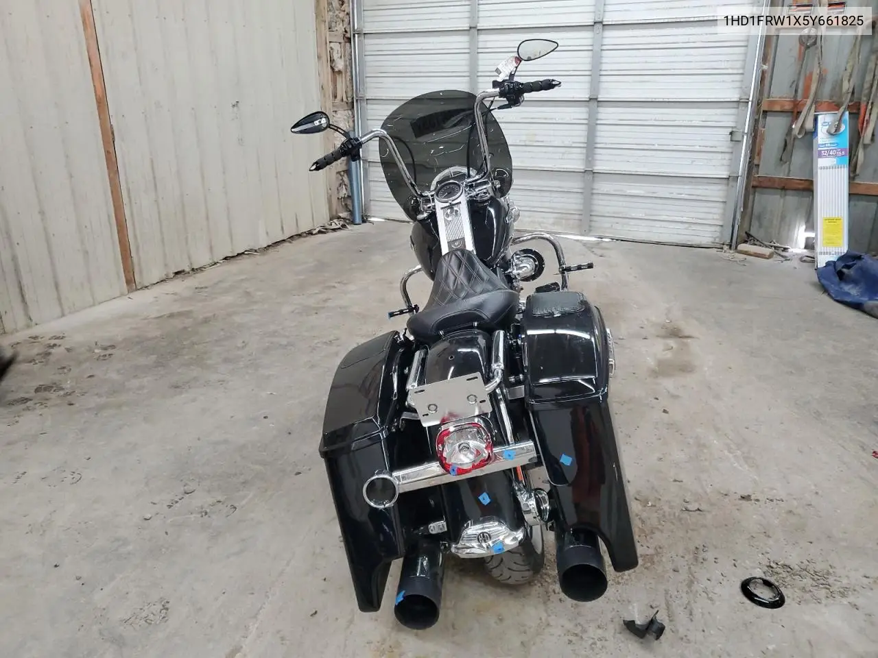 2005 Harley-Davidson Flhrci VIN: 1HD1FRW1X5Y661825 Lot: 56556105