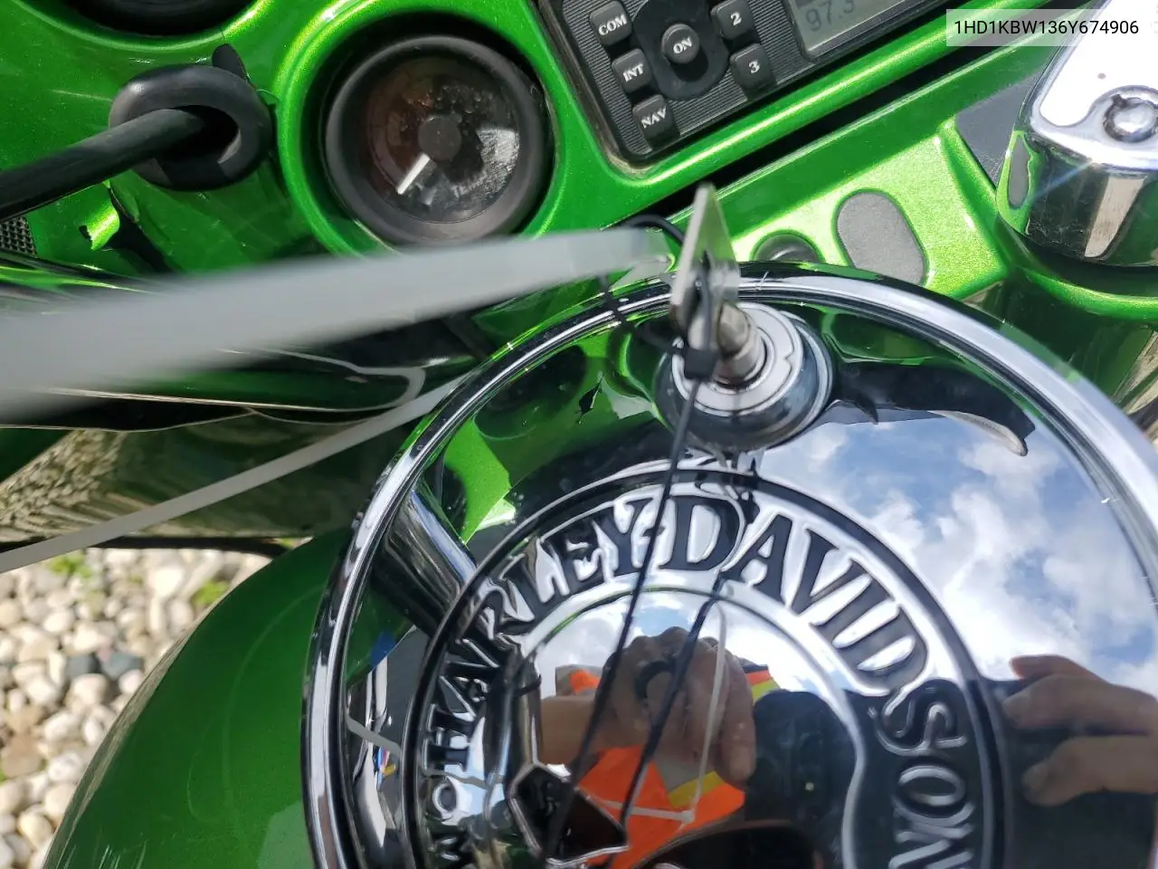 2006 Harley-Davidson Flhxi VIN: 1HD1KBW136Y674906 Lot: 61925185