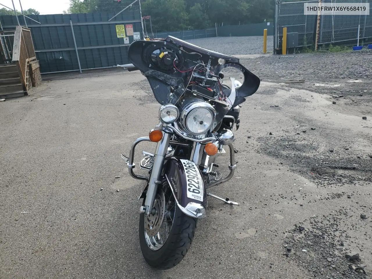 2006 Harley-Davidson Flhrci VIN: 1HD1FRW1X6Y668419 Lot: 62292265