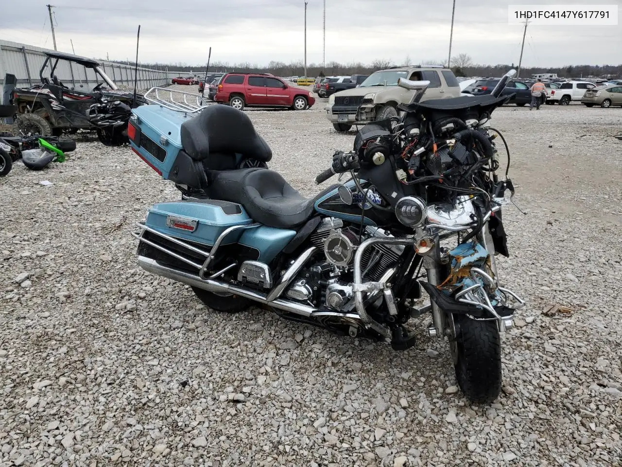 2007 Harley-Davidson Flhtcui VIN: 1HD1FC4147Y617791 Lot: 44572564