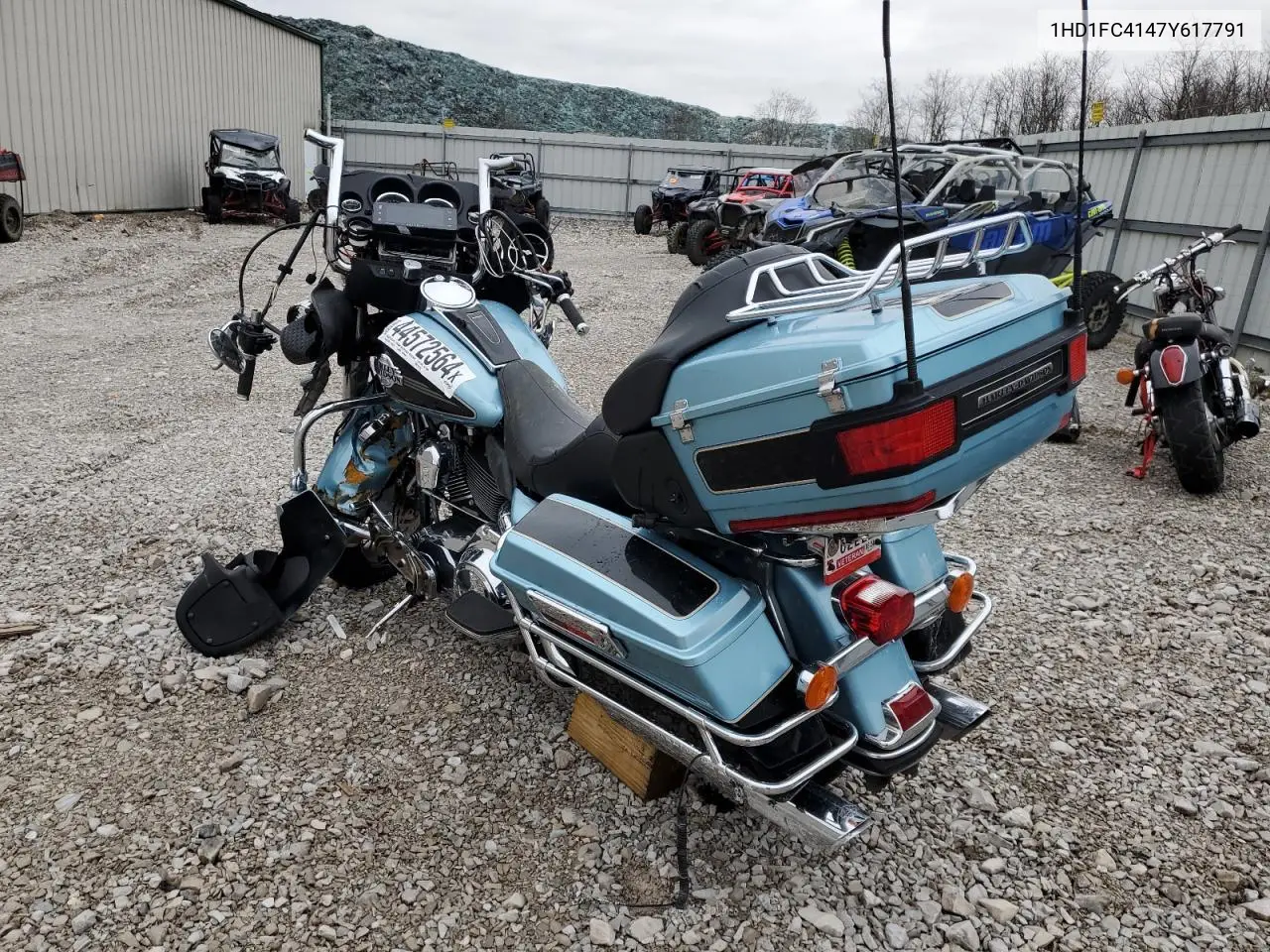 2007 Harley-Davidson Flhtcui VIN: 1HD1FC4147Y617791 Lot: 44572564