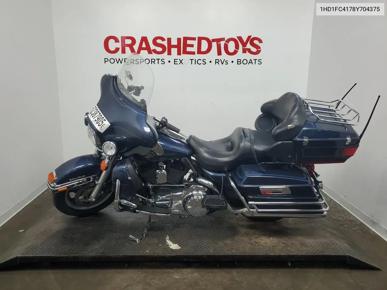 2008 Harley-Davidson Flhtcui VIN: 1HD1FC4178Y704375 Lot: 62387905
