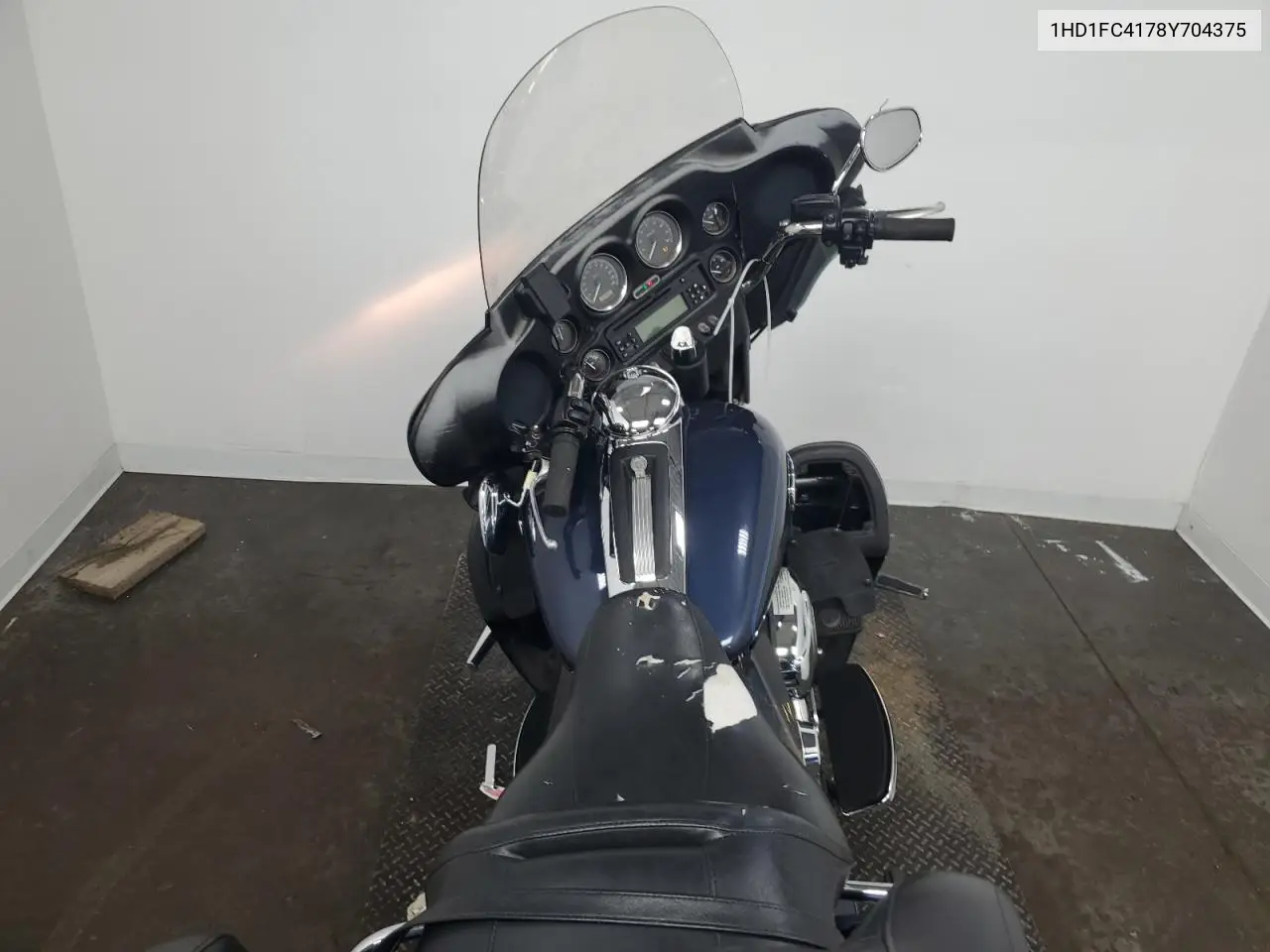 2008 Harley-Davidson Flhtcui VIN: 1HD1FC4178Y704375 Lot: 62387905