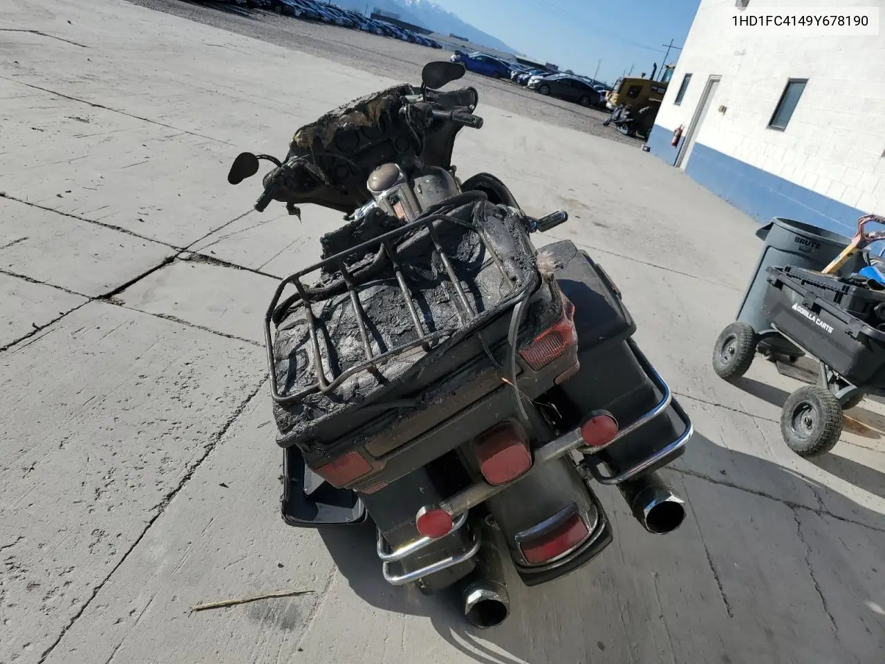2009 Harley-Davidson Flhtcu VIN: 1HD1FC4149Y678190 Lot: 56162015