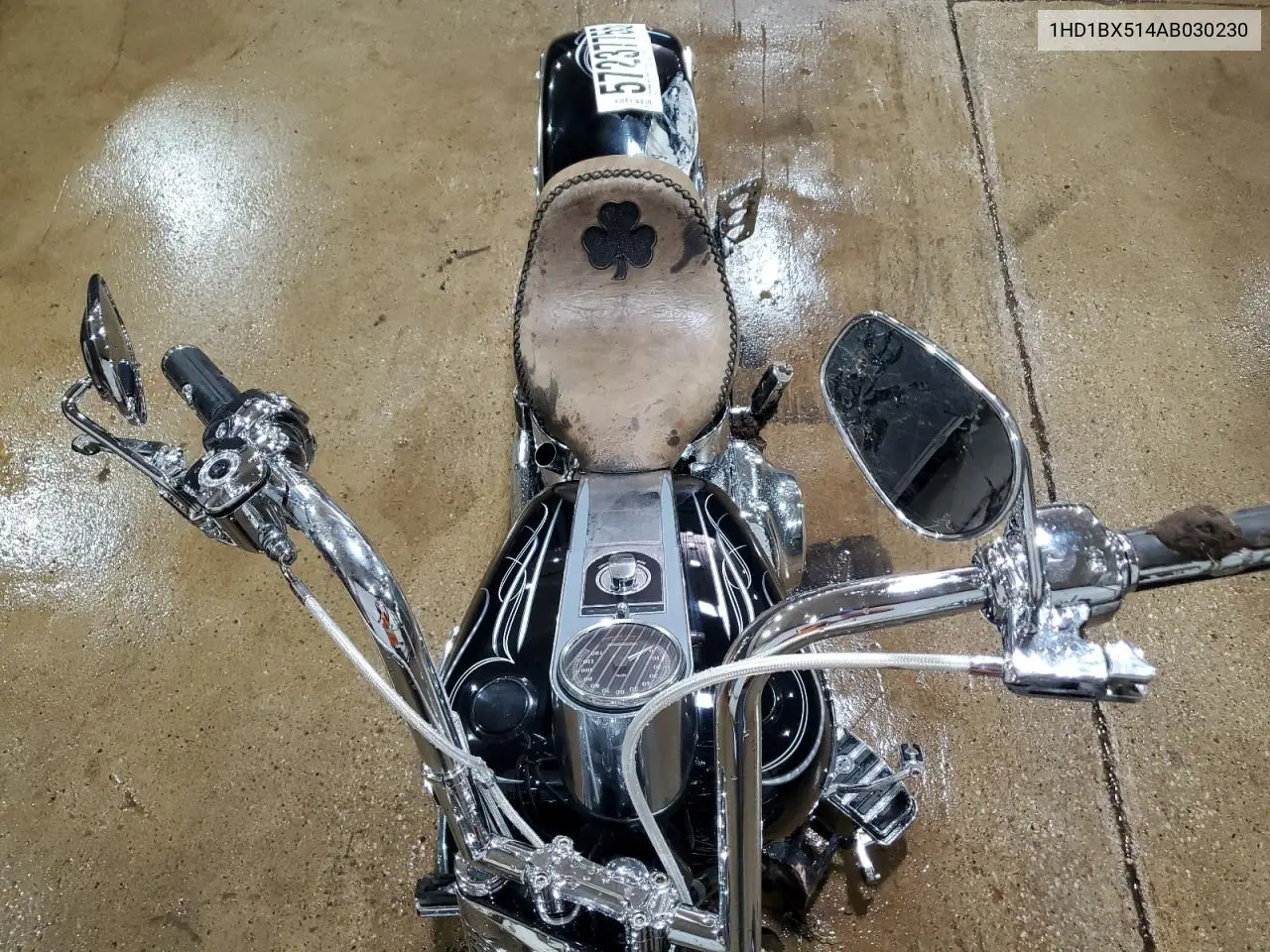 1hd1bx514ab030230 1HD1BX514AB030230 2010 Harley-Davidson Flstf