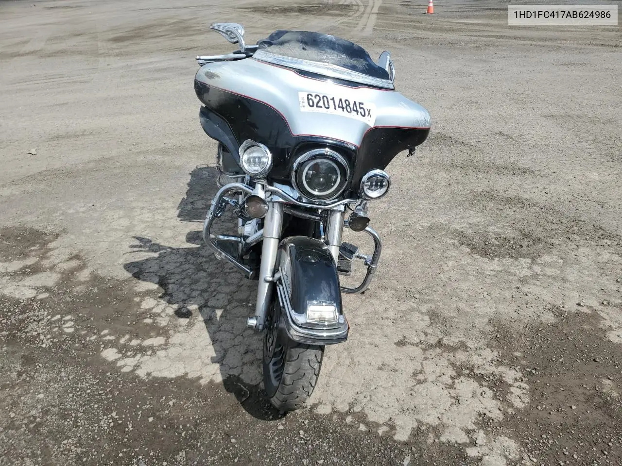 2010 Harley-Davidson Flhtcu VIN: 1HD1FC417AB624986 Lot: 62014845