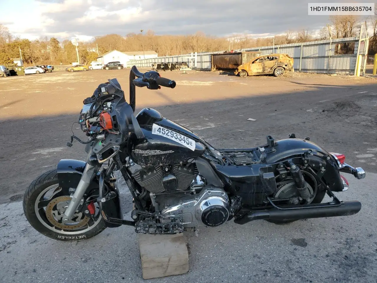 2011 Harley-Davidson Flhtp VIN: 1HD1FMM15BB635704 Lot: 45293345