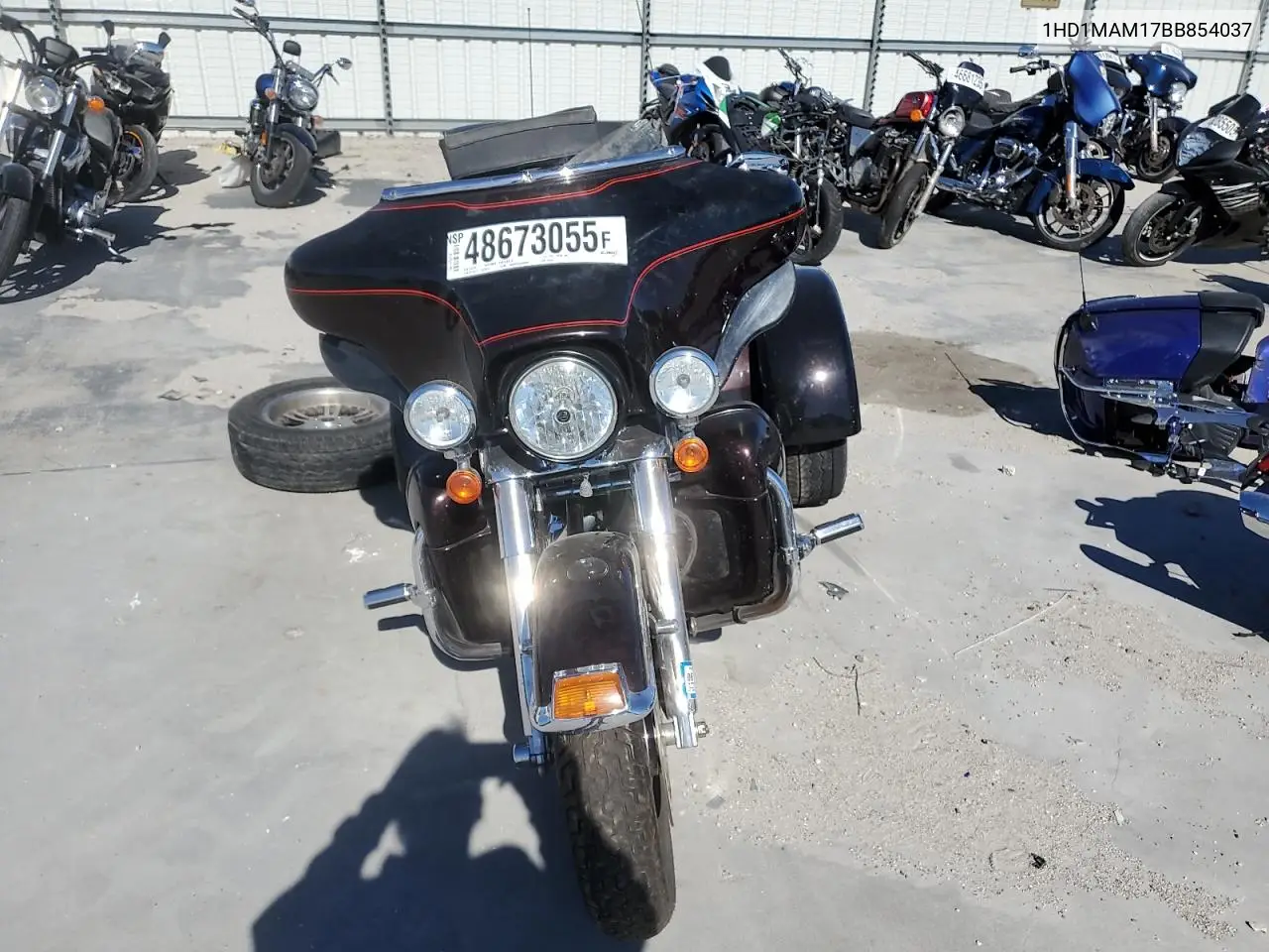 2011 Harley-Davidson Flhtcutg VIN: 1HD1MAM17BB854037 Lot: 51578035