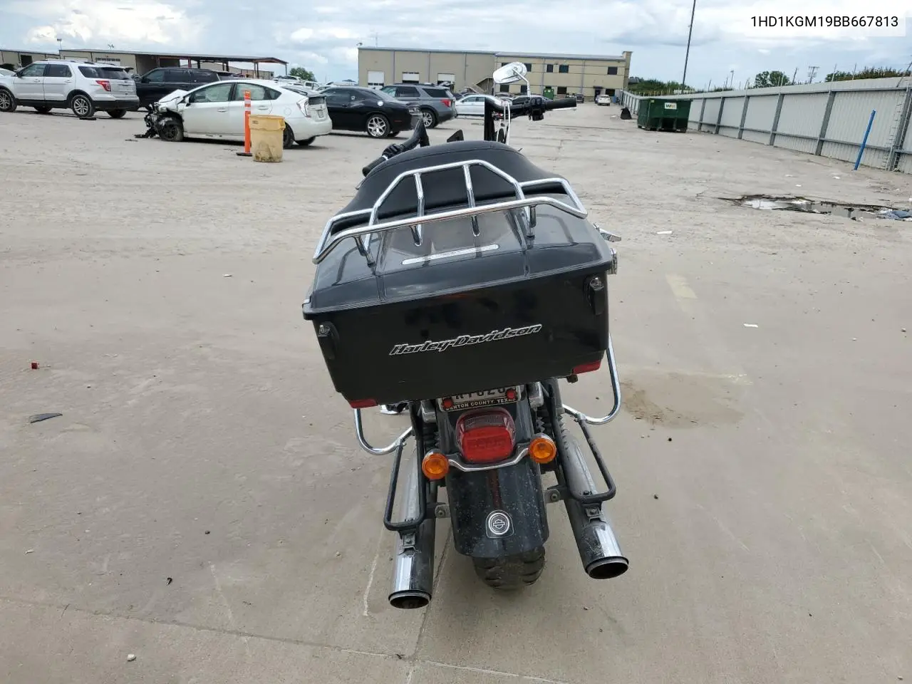 2011 Harley-Davidson Fltru VIN: 1HD1KGM19BB667813 Lot: 52796265