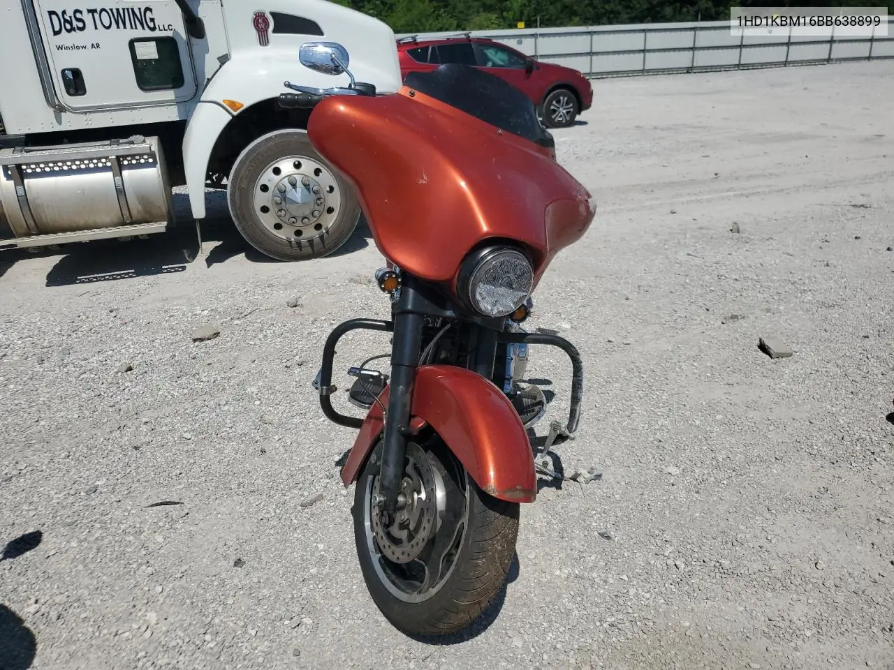 2011 Harley-Davidson Flhx VIN: 1HD1KBM16BB638899 Lot: 62077875