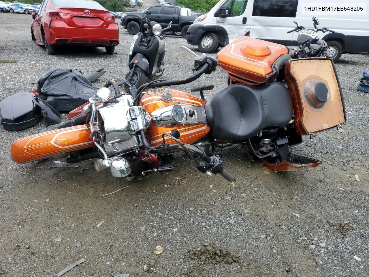 2014 Harley-Davidson Flhr Road King VIN: 1HD1FBM17EB648205 Lot: 56855395