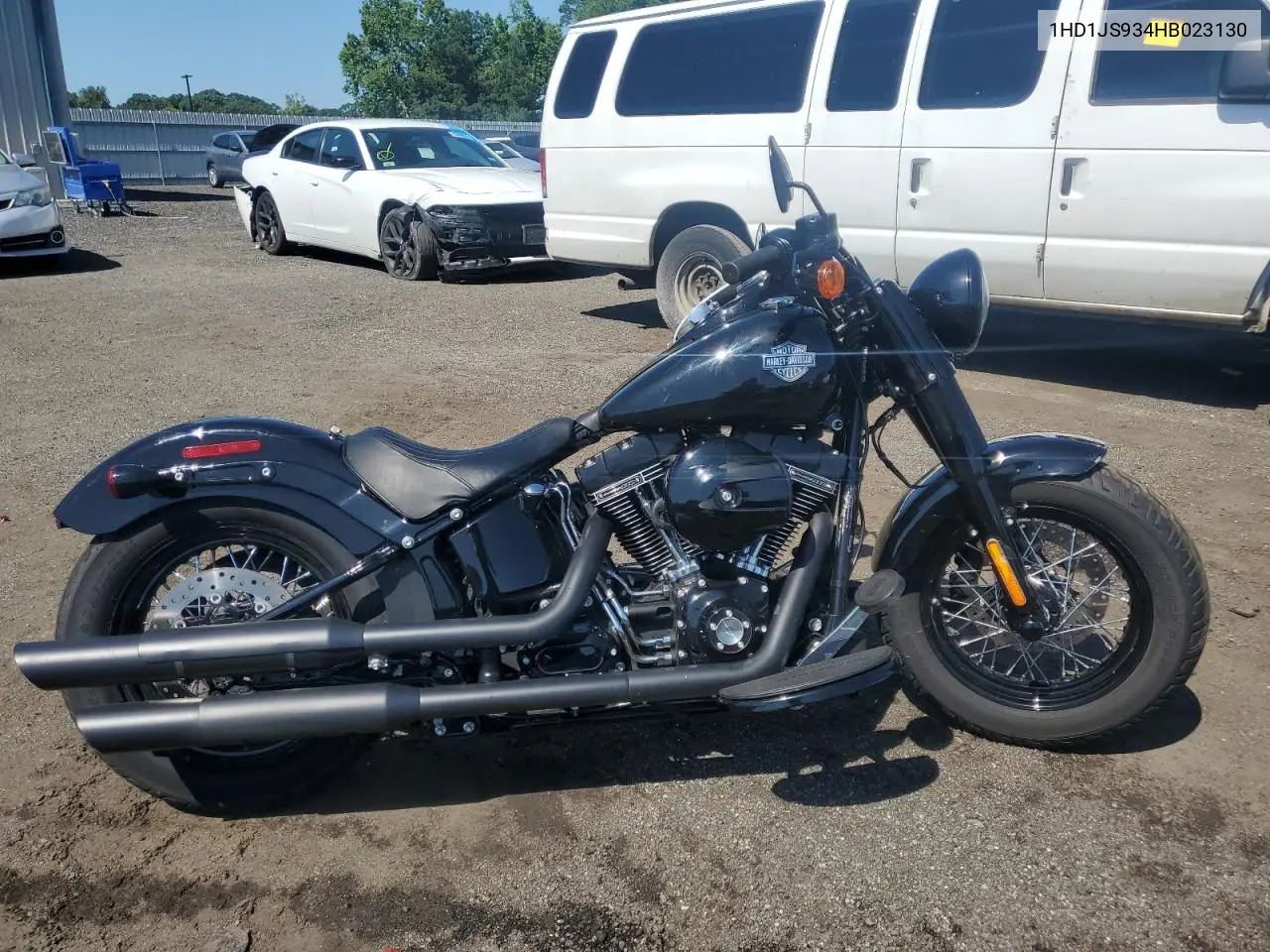 2017 Harley-Davidson Flss VIN: 1HD1JS934HB023130 Lot: 60463565