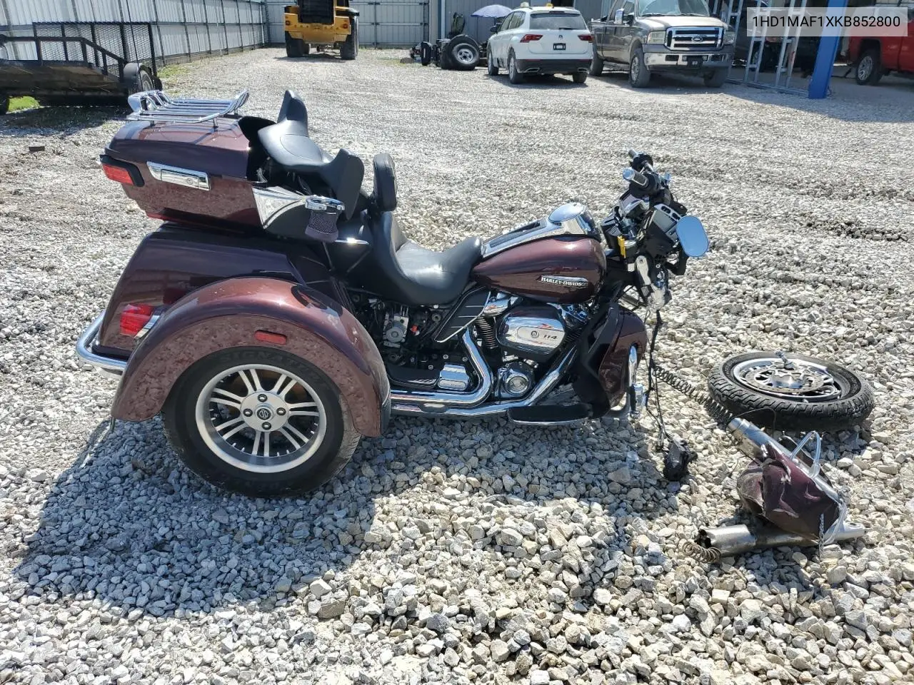 2019 Harley-Davidson Flhtcutg VIN: 1HD1MAF1XKB852800 Lot: 64147385