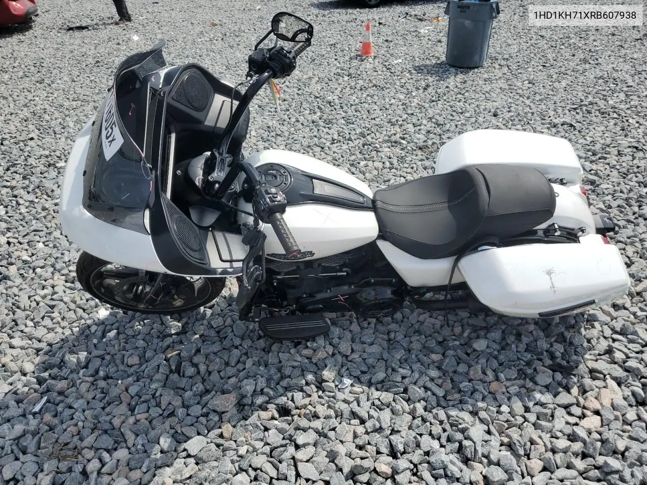 2024 Harley-Davidson Fltrx VIN: 1HD1KH71XRB607938 Lot: 56111605
