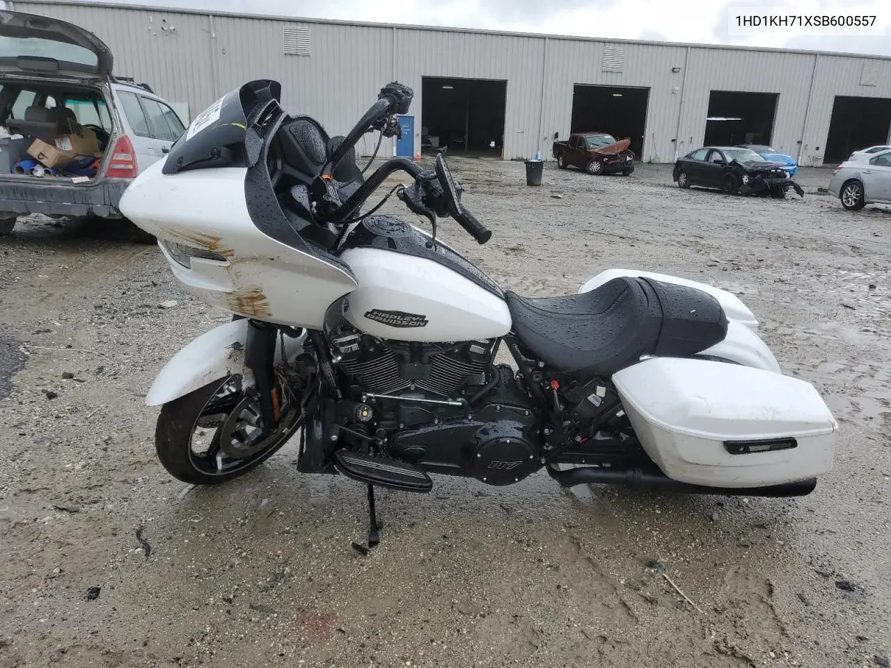 2025 Harley-Davidson Fltrx VIN: 1HD1KH71XSB600557 Lot: 56321845