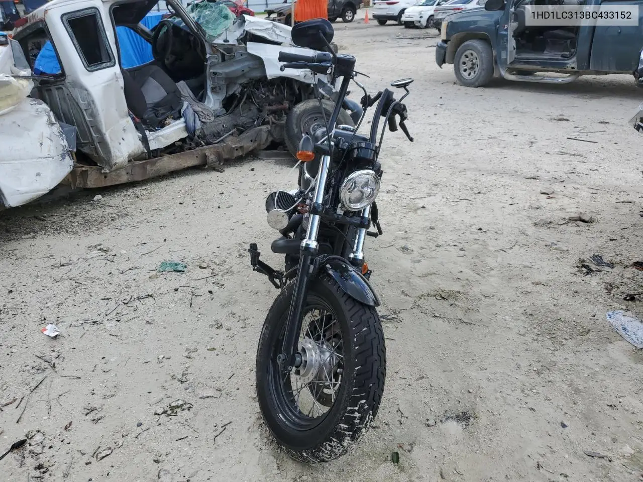 2011 Harley-Davidson Xl1200 X VIN: 1HD1LC313BC433152 Lot: 64457875