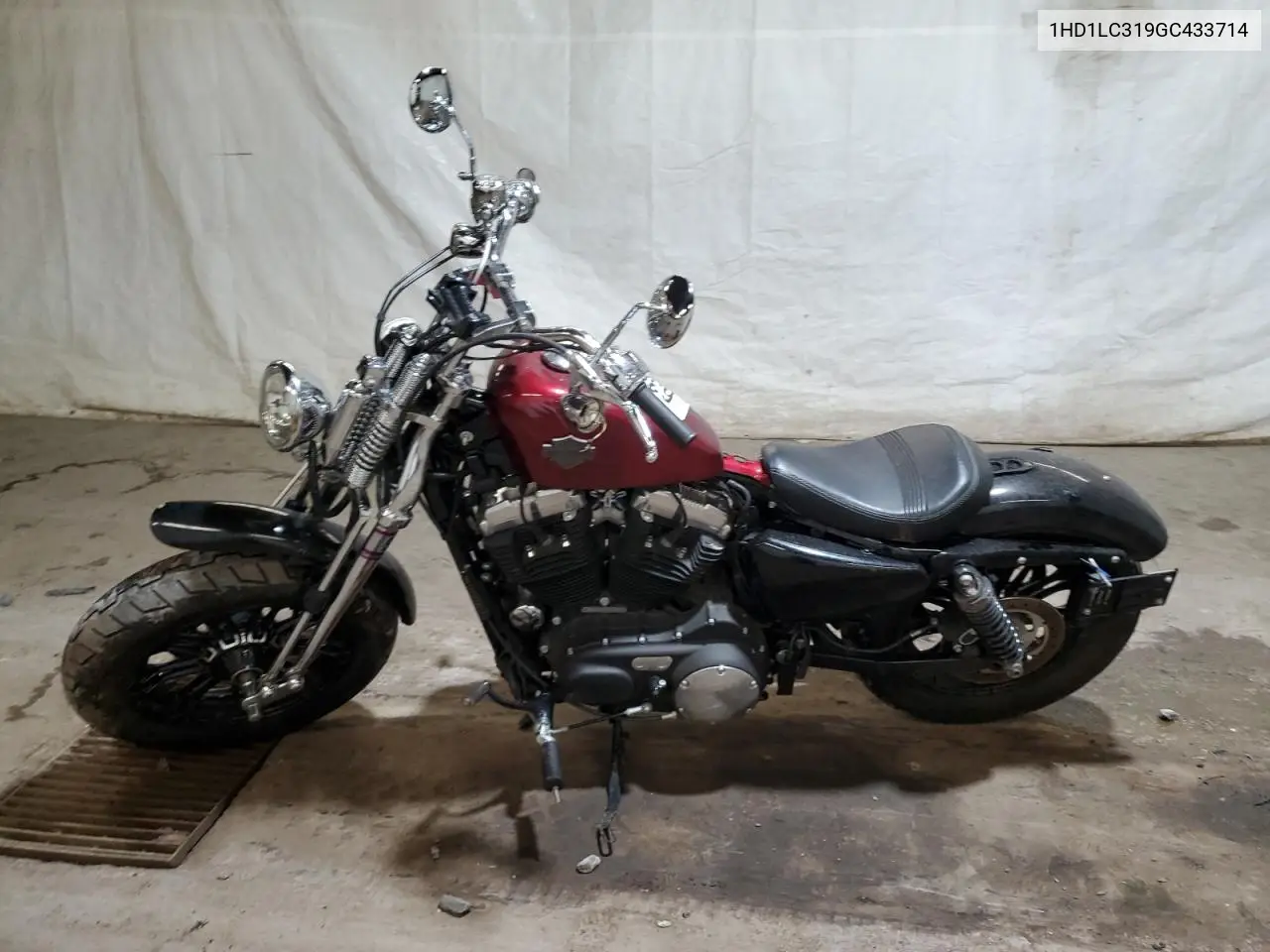 2016 Harley-Davidson Xl1200 Forty-Eight VIN: 1HD1LC319GC433714 Lot: 63612075
