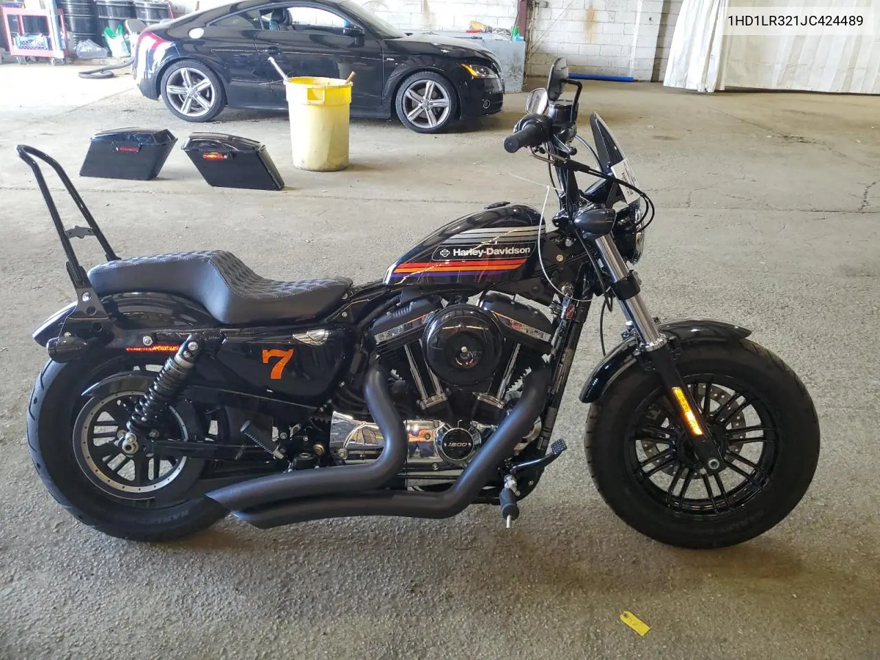 2018 Harley-Davidson Xl1200 Xs VIN: 1HD1LR321JC424489 Lot: 64120965
