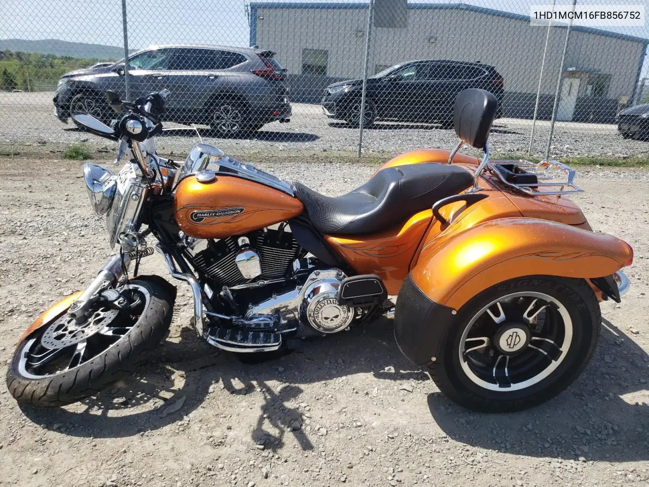2015 Harley-Davidson Flrt Free Wheeler VIN: 1HD1MCM16FB856752 Lot: 55247025