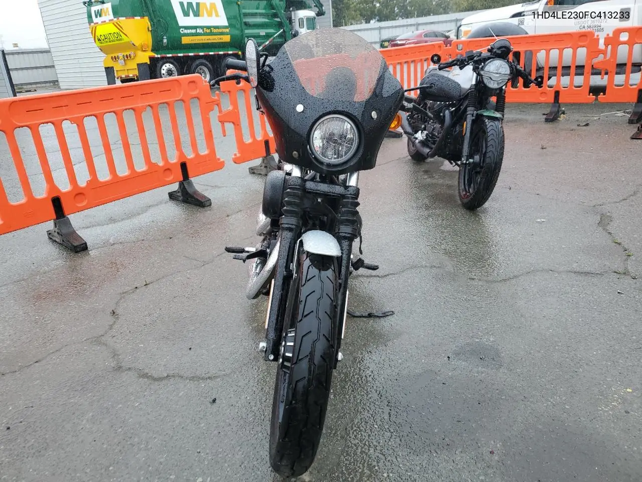 2015 Harley-Davidson Xl883 Iron 883 VIN: 1HD4LE230FC413233 Lot: 51273545