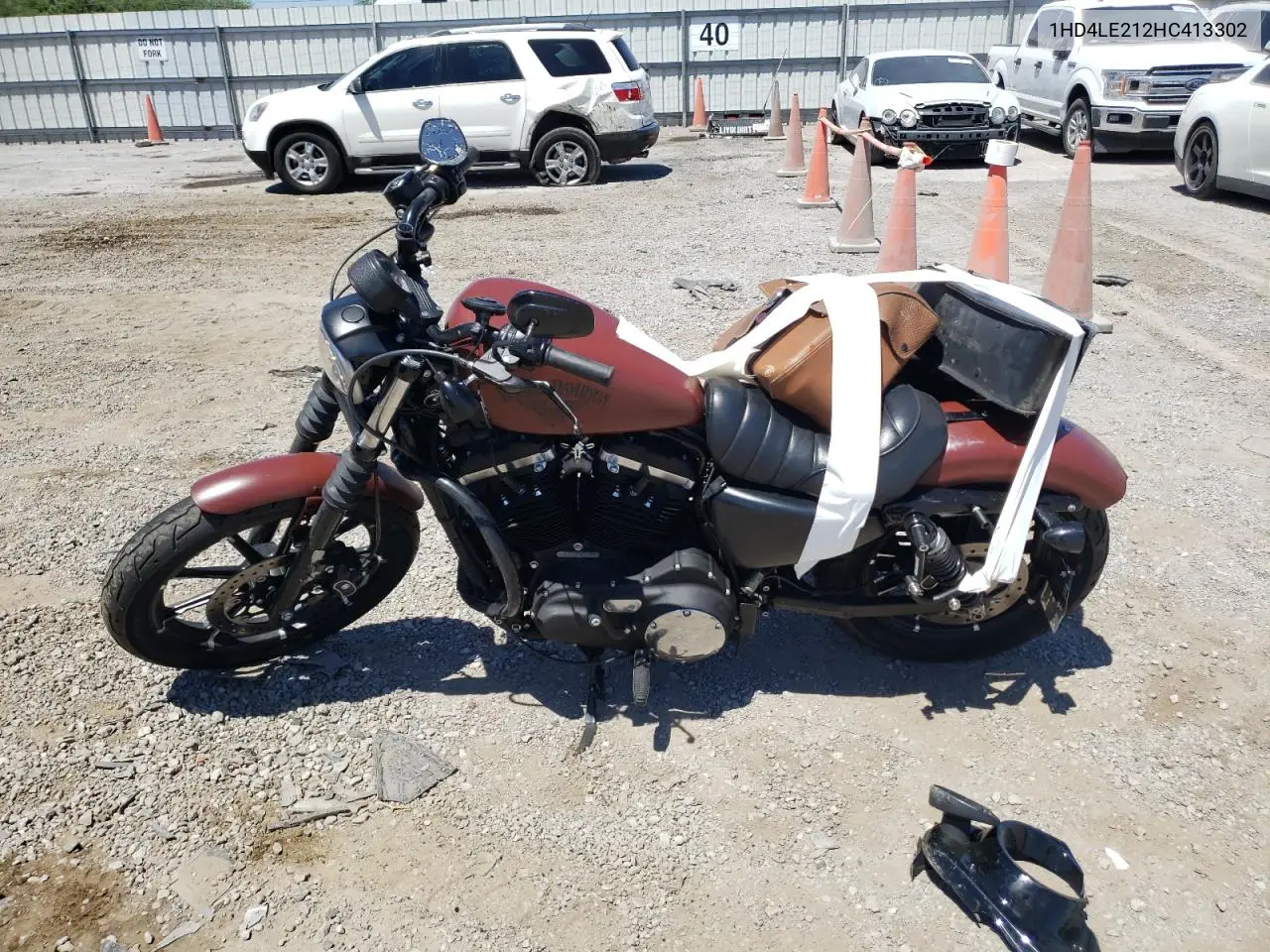 2017 Harley-Davidson Xl883 Iron 883 VIN: 1HD4LE212HC413302 Lot: 63270665
