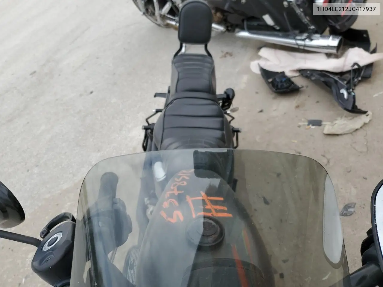 2018 Harley-Davidson Xl883 Iron 883 VIN: 1HD4LE212JC417937 Lot: 53785125