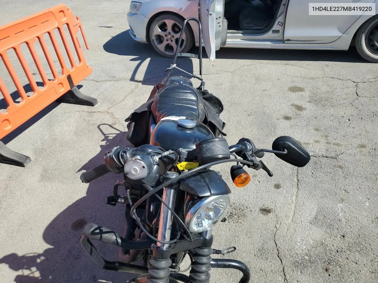 2018 Harley-Davidson Xl883 N VIN: 1HD4LE227MB419220 Lot: 62998795