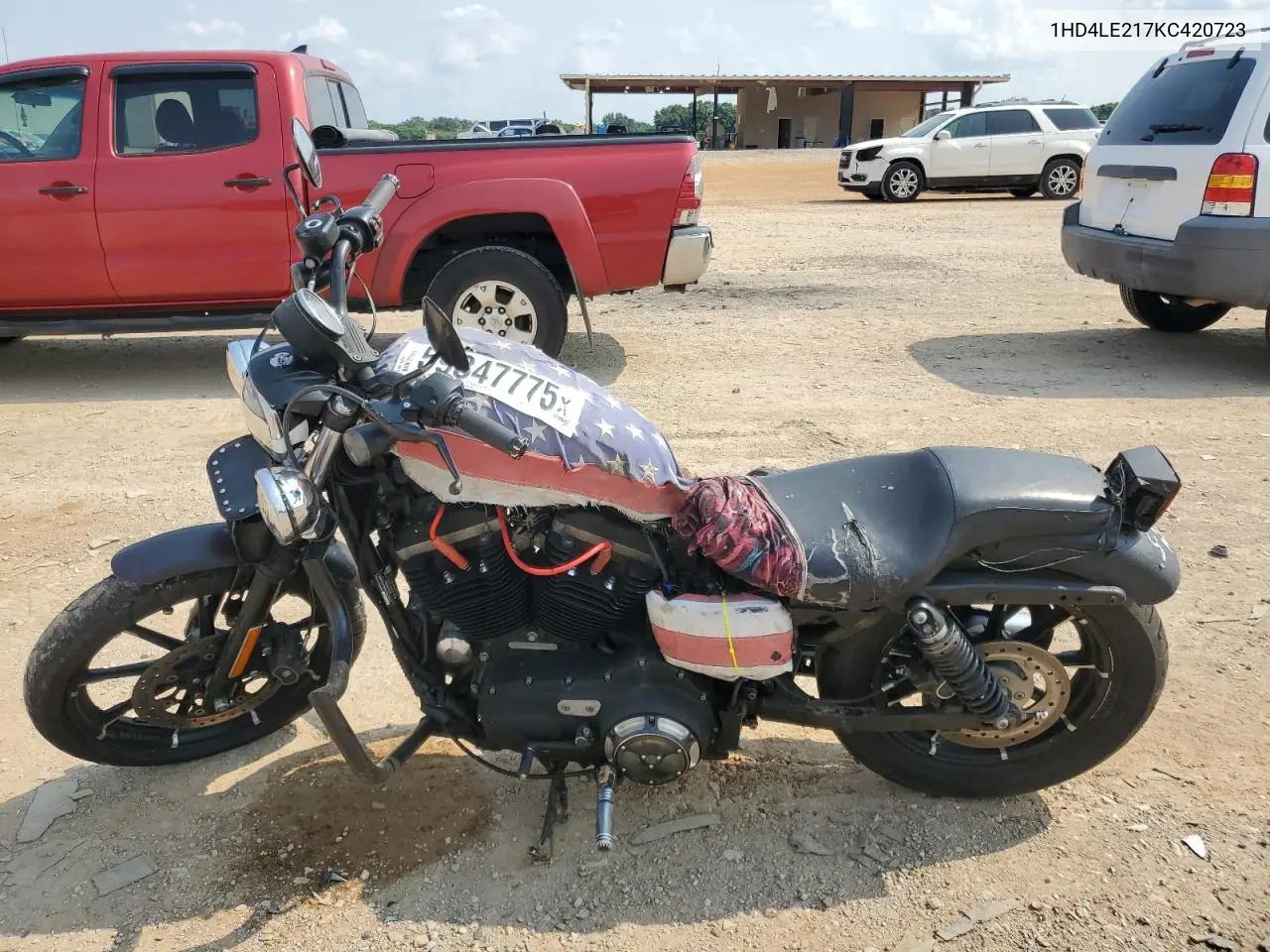 2019 Harley-Davidson Xl883 N VIN: 1HD4LE217KC420723 Lot: 59347775