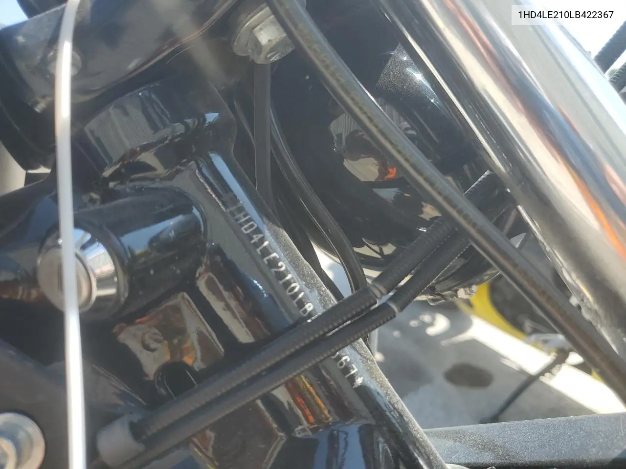 2020 Harley-Davidson Xl883 N VIN: 1HD4LE210LB422367 Lot: 61308505