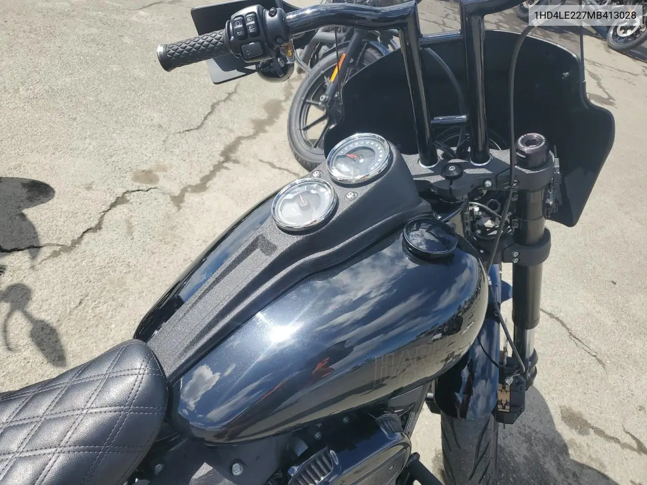 2021 Harley-Davidson Xl883 N VIN: 1HD4LE227MB413028 Lot: 49502055